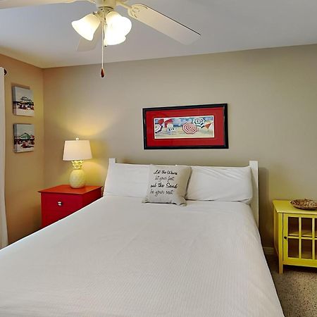 Nice Home In Gulf Shores With Outdoor Swimming Pool And 2 Bedrooms Kültér fotó